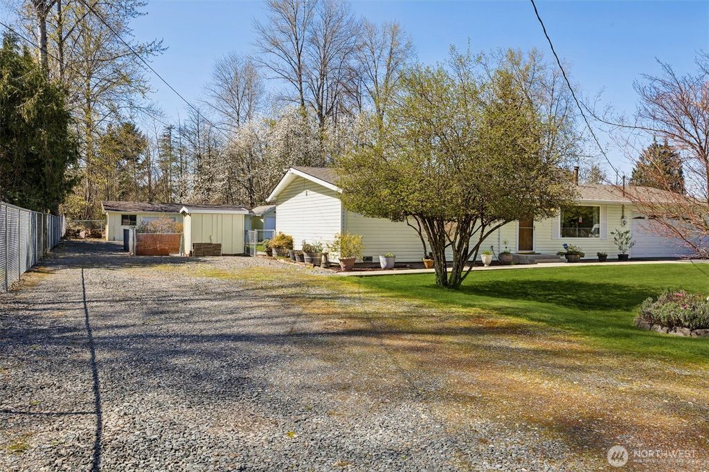 Photo of 12502 Bingham Avenue E, Tacoma, WA 98446 (MLS # 2502222)