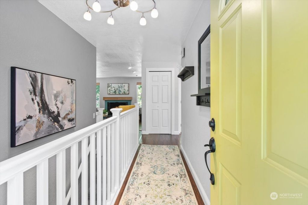 Photo of 16905 17th Avenue SE, Bothell, WA 98012 (MLS # 2222270)