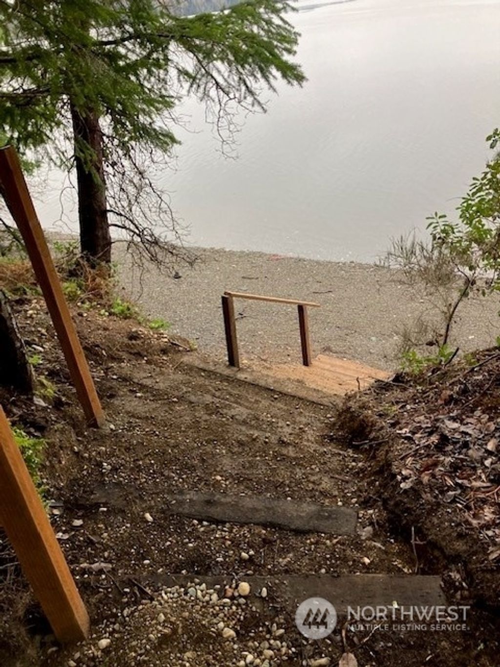 listing image 9361798872163108100