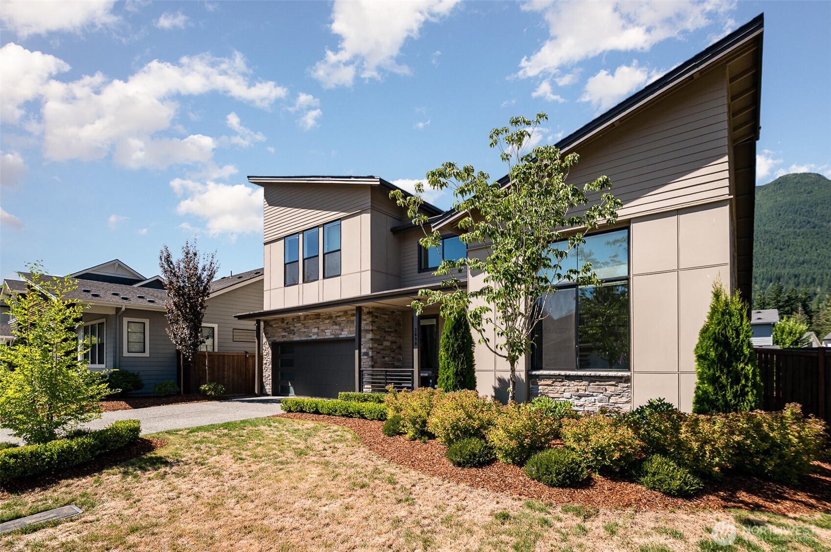 3098 SE 14th Street