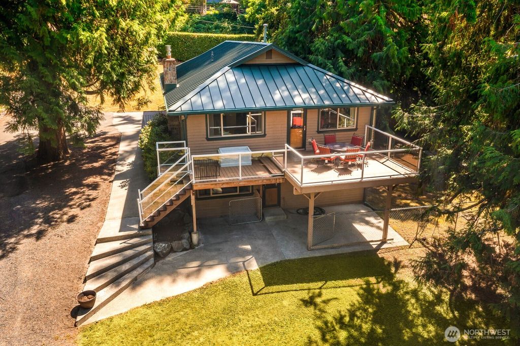 Photo of 18217 83rd Avenue NE, Kenmore, WA 98028 (MLS # 2452212)