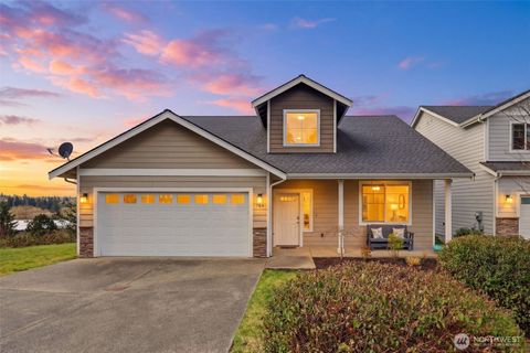 Photo of 784 Freedom Court SE, Port Orchard, WA 98366 (MLS # 2497781)