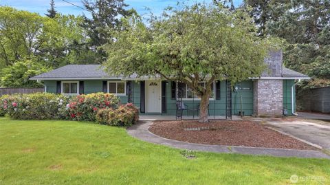 Photo of 12515 SE 171st Street, Renton, WA 98058 (MLS # 2525763)