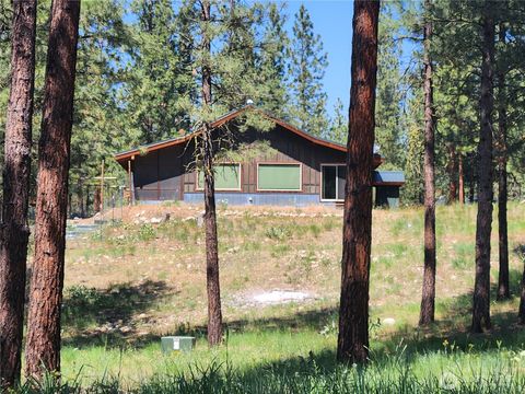 21 Twin Lakes Dr., Winthrop, WA 98862 - MLS#: 2355025