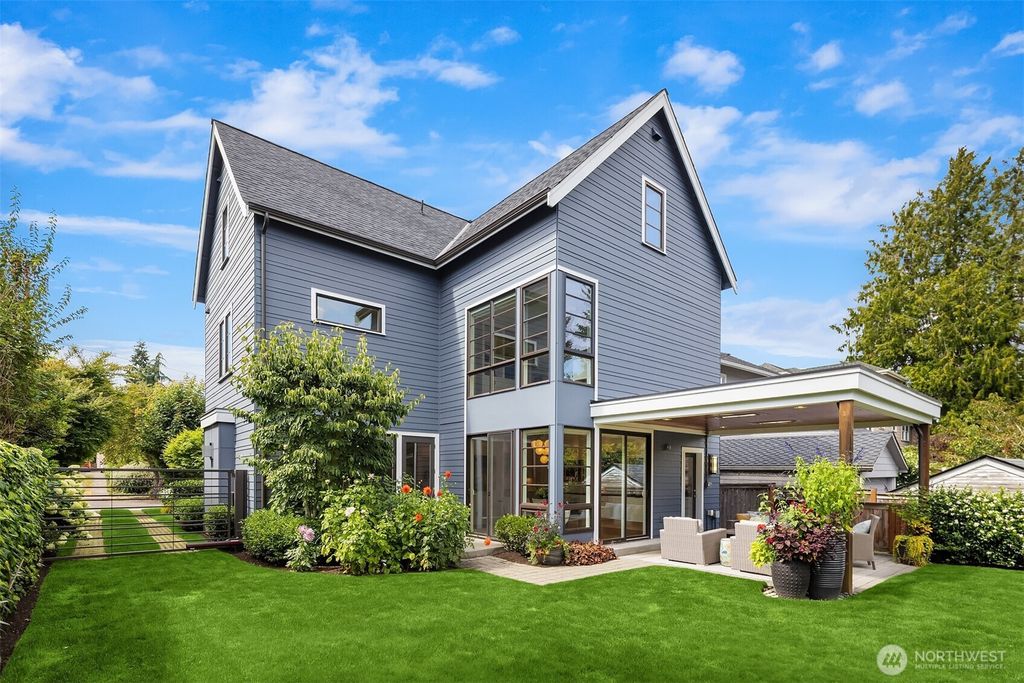 Photo of 1810 2nd Avenue N, Seattle, WA 98109 (MLS # 2423542)