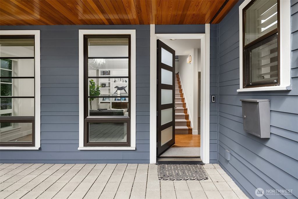 Photo of 1810 2nd Avenue N, Seattle, WA 98109 (MLS # 2423542)