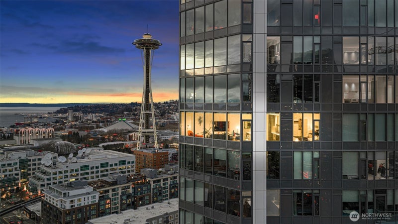 2510 6th Avenue 2504