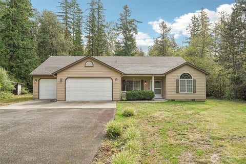 Photo of 18403 NE 269th Circle, Battle Ground, WA 98604 (MLS # 2580837)