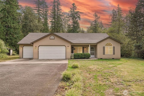 Photo of 18403 NE 269th Circle, Battle Ground, WA 98604 (MLS # 2580837)