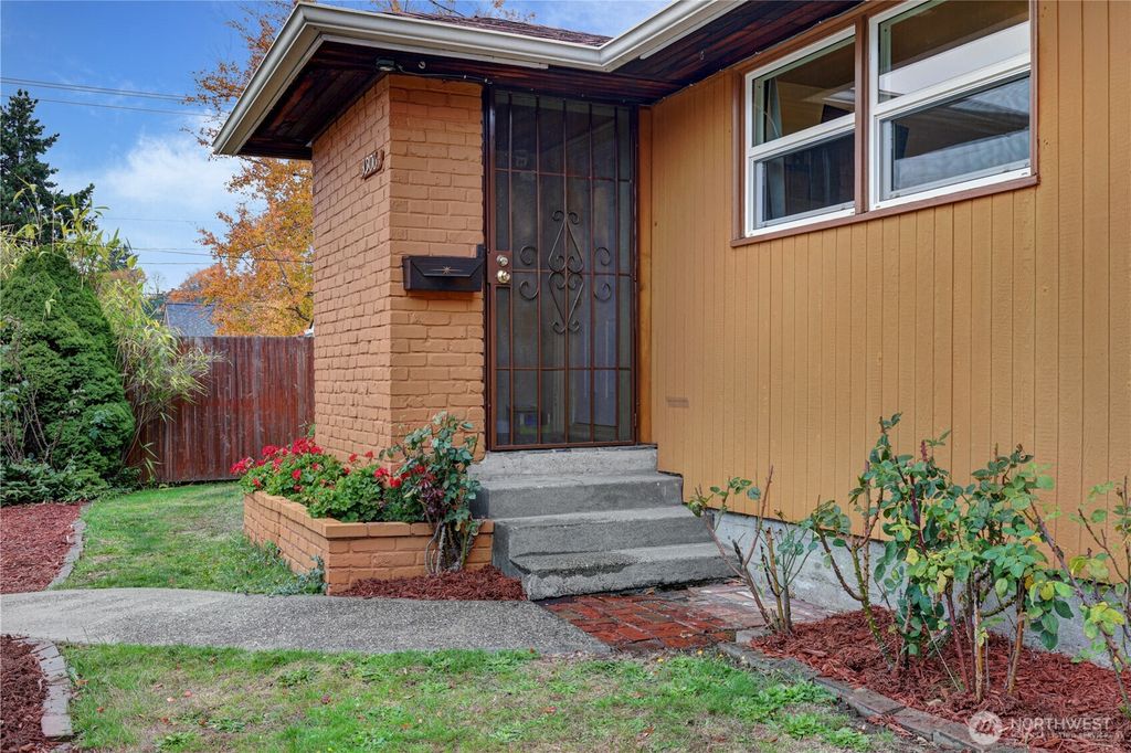 Photo of 3906 S Morgan Street, Seattle, WA 98118 (MLS # 2452268)