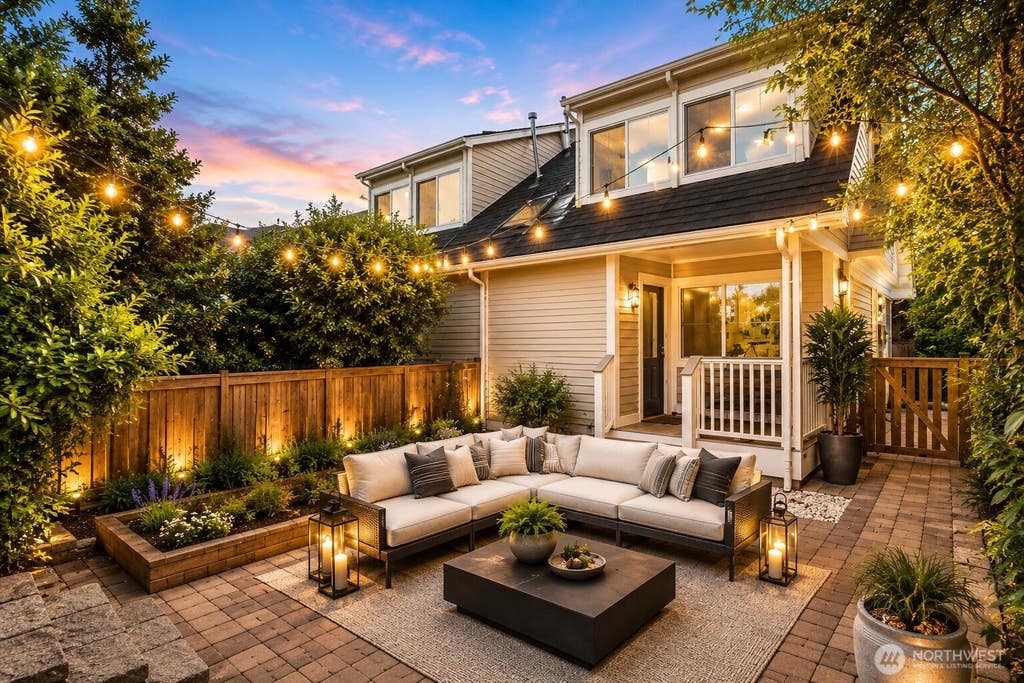 Photo of 3308 S Holly Place, Seattle, WA 98118 (MLS # 2569205)