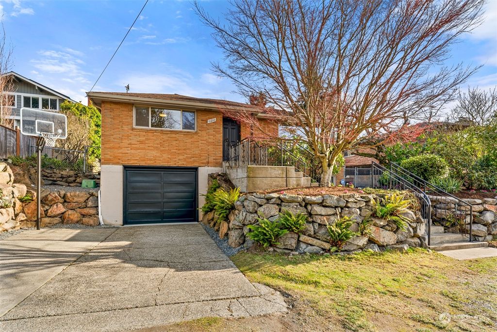 Photo of 11210 Palatine Avenue N, Seattle, WA 98133 (MLS # 2324107)