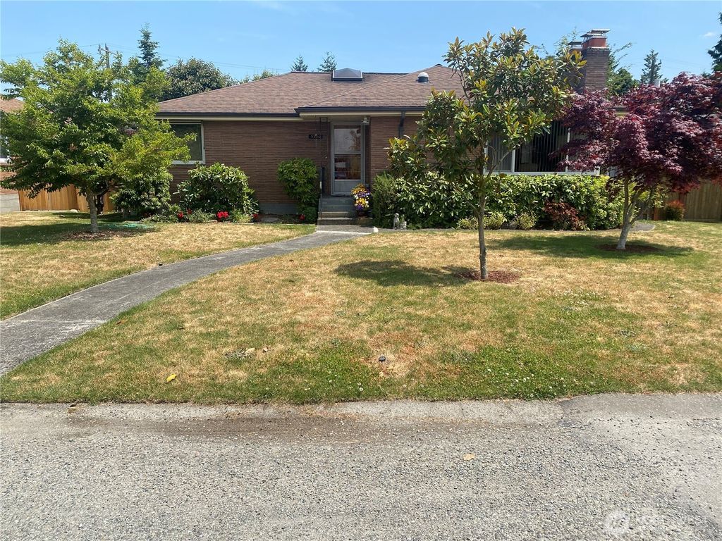 Photo of 9506 18th Avenue NW, Seattle, WA 98117 (MLS # 2430617)