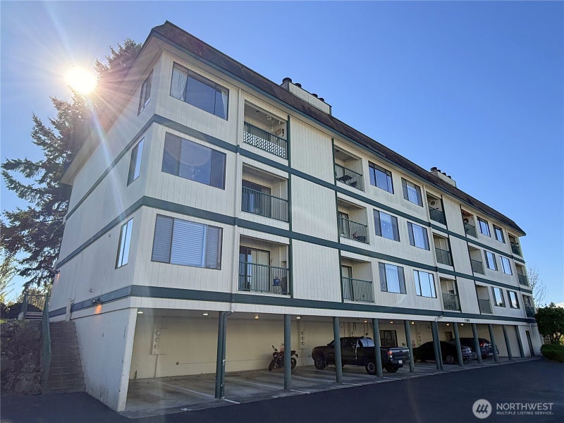 1588 Naval Avenue 2
