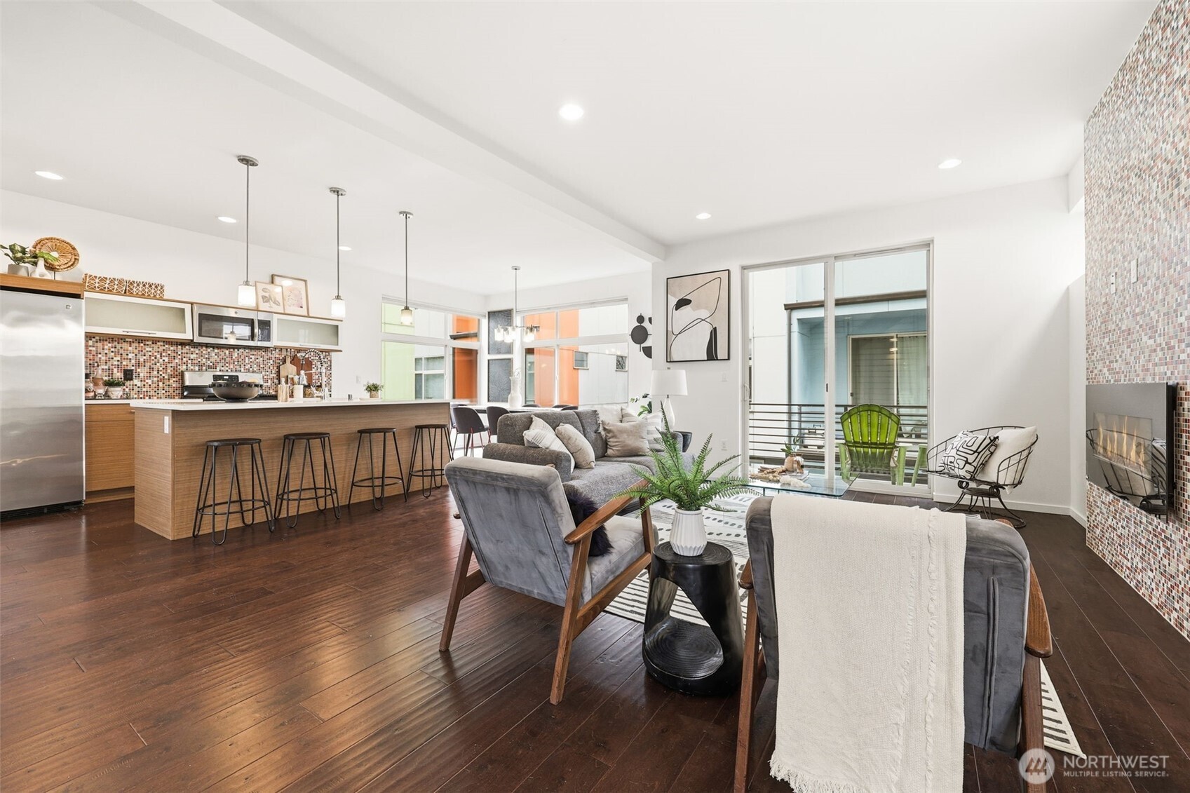 717 Martin Luther King Jr. Way S B