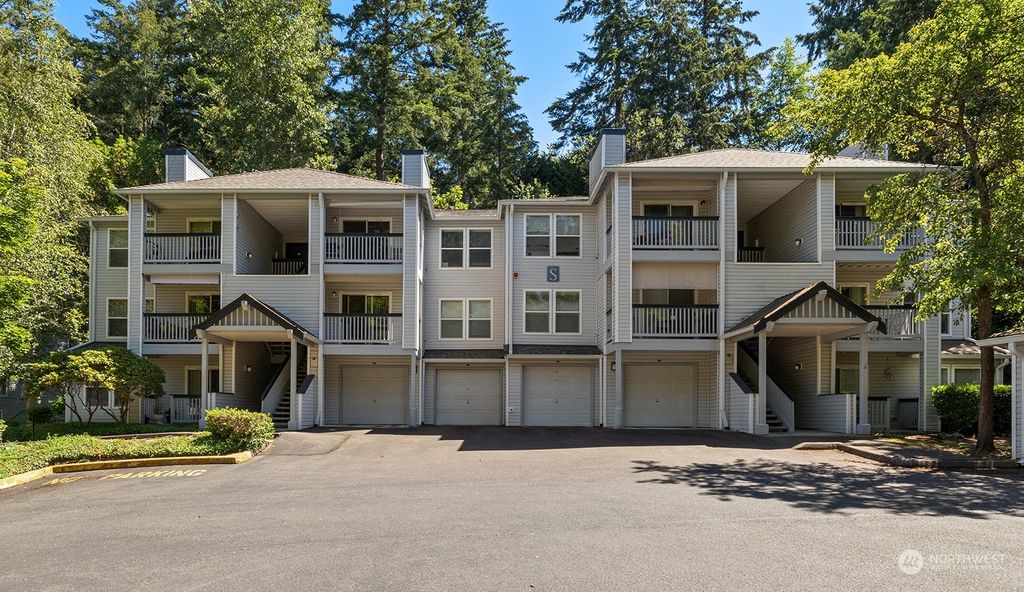 Photo of 33020 10th Avenue SW #S 204, Federal Way, WA 98023 (MLS # 2324372)