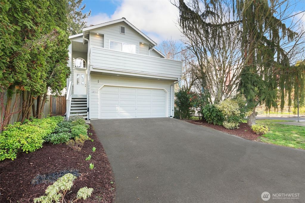 Photo of 12059 Bartlett Avenue NE, Seattle, WA 98125 (MLS # 2341266)