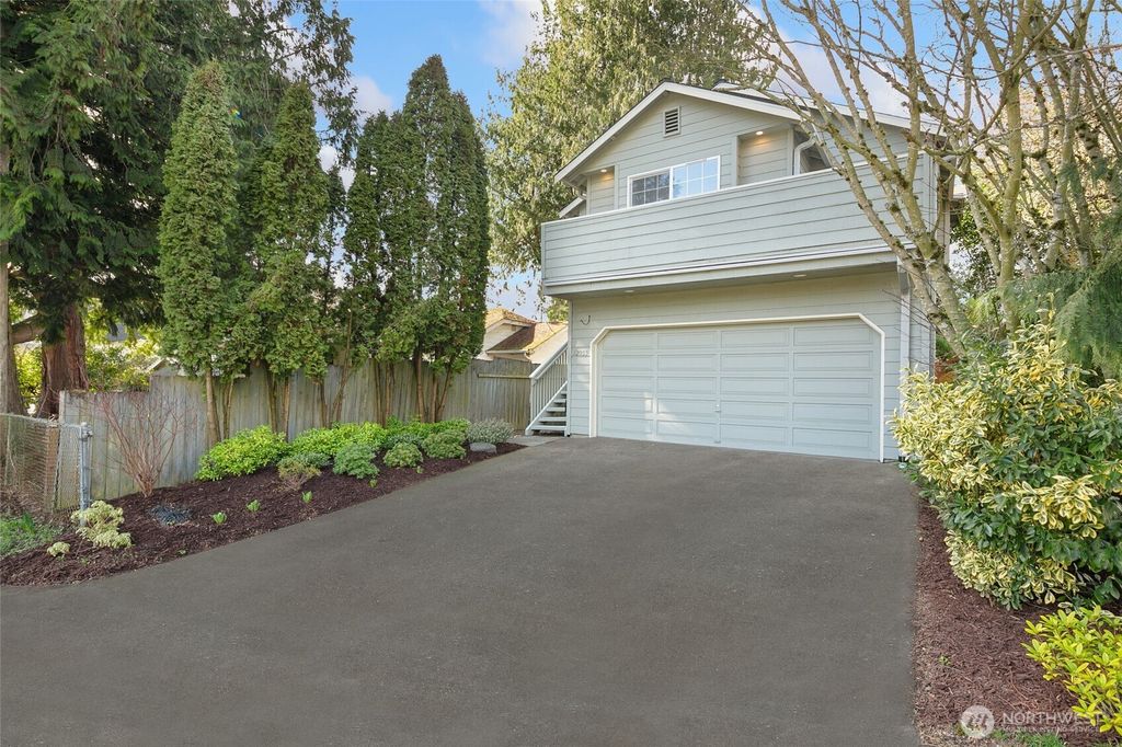 Photo of 12059 Bartlett Avenue NE, Seattle, WA 98125 (MLS # 2341266)