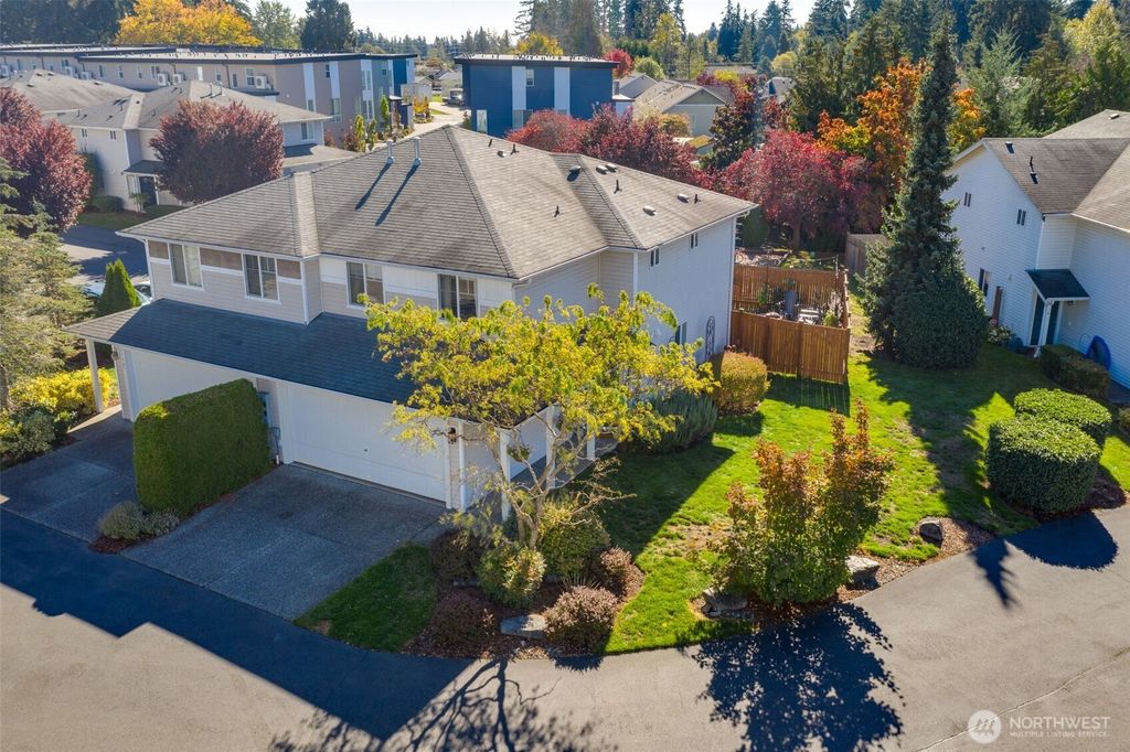 Photo of 2530 123rd Place SW #B, Everett, WA 98204 (MLS # 2445099)
