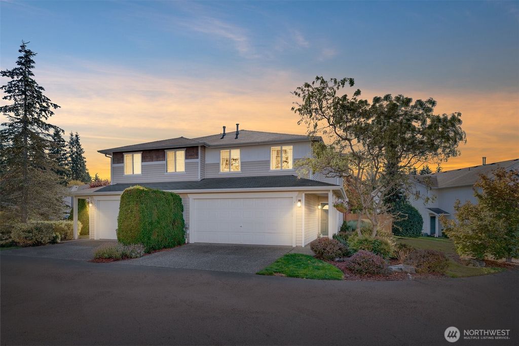 Photo of 2530 123rd Place SW #B, Everett, WA 98204 (MLS # 2445099)