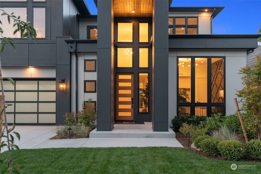 Photo of 14222 SE 41st Street, Bellevue, WA 98006 (MLS # 2161492)