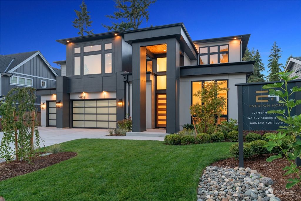 Photo of 14222 SE 41st Street, Bellevue, WA 98006 (MLS # 2161492)