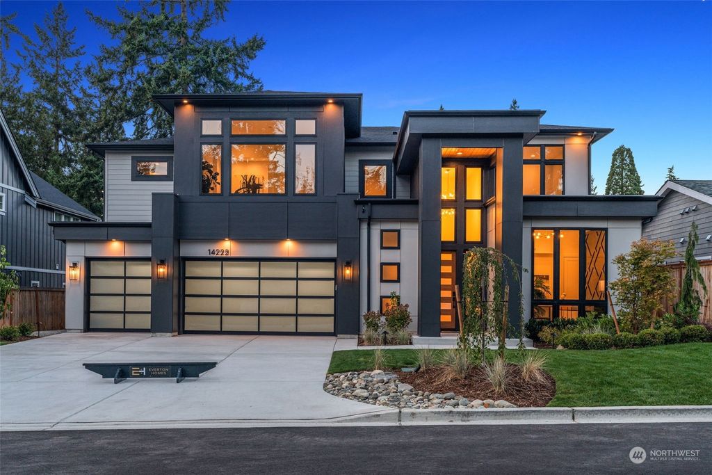 Photo of 14222 SE 41st Street, Bellevue, WA 98006 (MLS # 2161492)