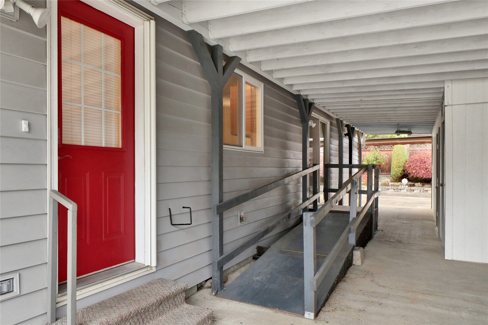 3802 James Street 30