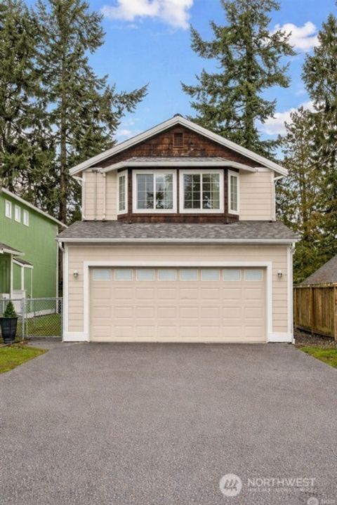 Photo of 10435 3rd Avenue SW, Seattle, WA 98146 (MLS # 2495841)