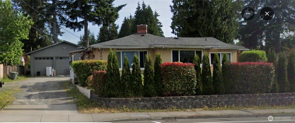 Photo of 203 112th Street SE, Everett, WA 98208 (MLS # 2540408)
