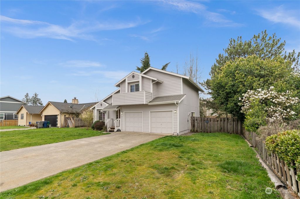 Photo of 118 Chicago Boulevard S, Pacific, WA 98047 (MLS # 2196900)