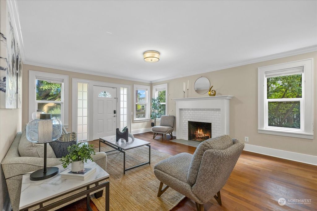 Photo of 2811 E Harrison Street, Seattle, WA 98112 (MLS # 2291195)