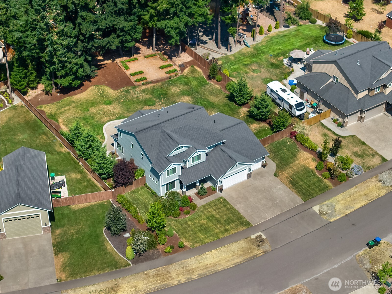 4822 Plover Street NE