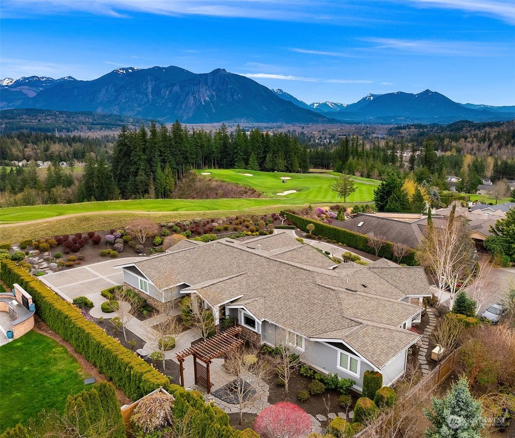 Photo of 36310 SE Saint Andrews Lane, Snoqualmie, WA 98065 (MLS # 2217893)