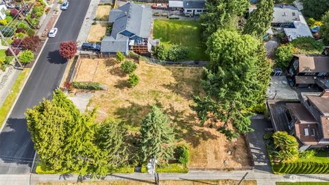 Photo of 4609 N Gove Street, Tacoma, WA 98407 (MLS # 2481104)