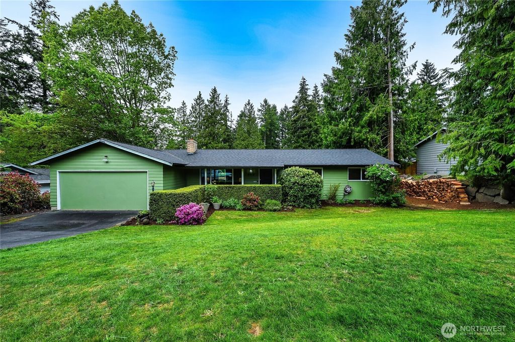Photo of 5915 148th Place SW, Edmonds, WA 98026 (MLS # 2374858)