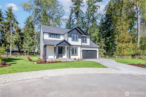 Photo of 13022 51st Avenue E, Tacoma, WA 98446 (MLS # 2408898)