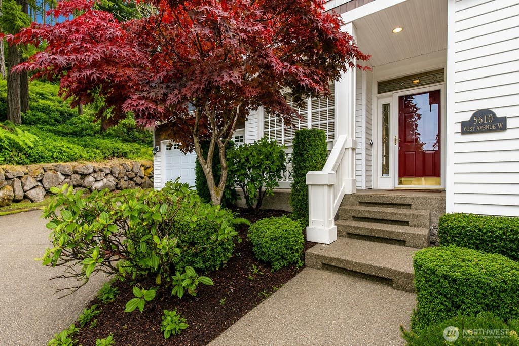 Photo of 5610 W 61ST Avenue, University Place, WA 98467 (MLS # 2556152)