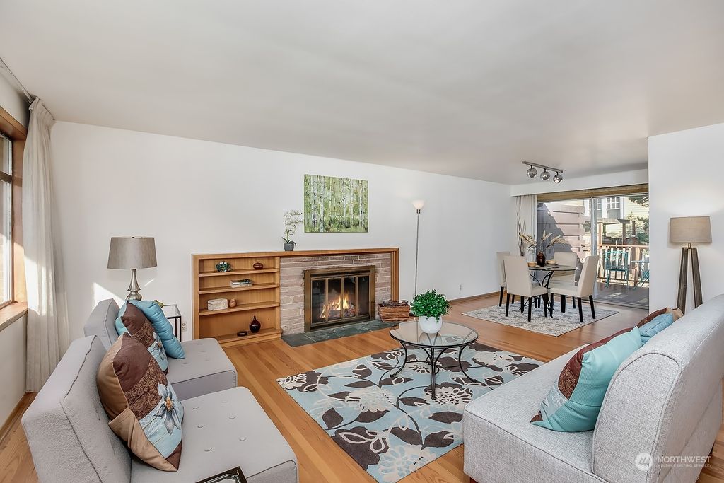 Photo of 6302 54th Avenue NE, Seattle, WA 98115 (MLS # 2022467)