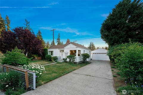 Photo of 13203 2nd Avenue NW, Seattle, WA 98177 (MLS # 2544989)