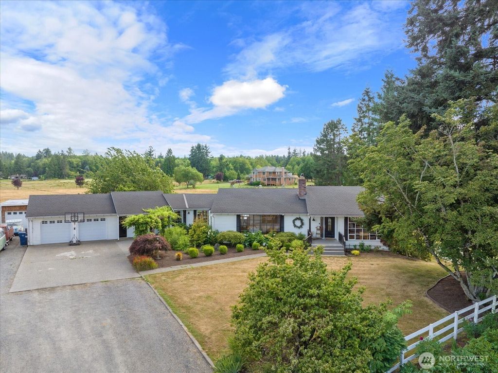 Photo of 21520 50th Avenue NW, Stanwood, WA 98292 (MLS # 2486528)