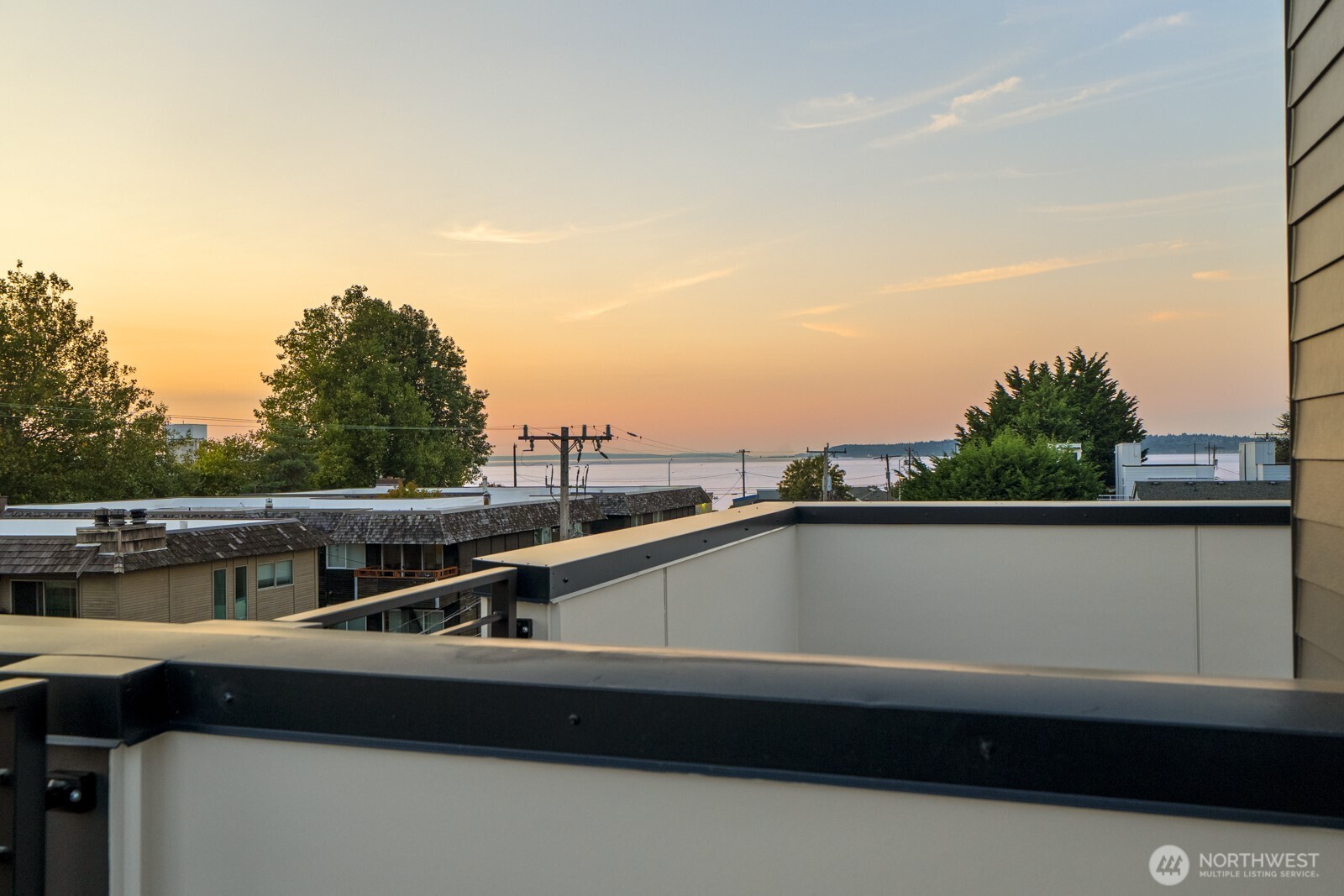 Seattle, Washington, 98116, United States, 3 Bedrooms Bedrooms, ,3 BathroomsBathrooms,Residential,Active,1942352