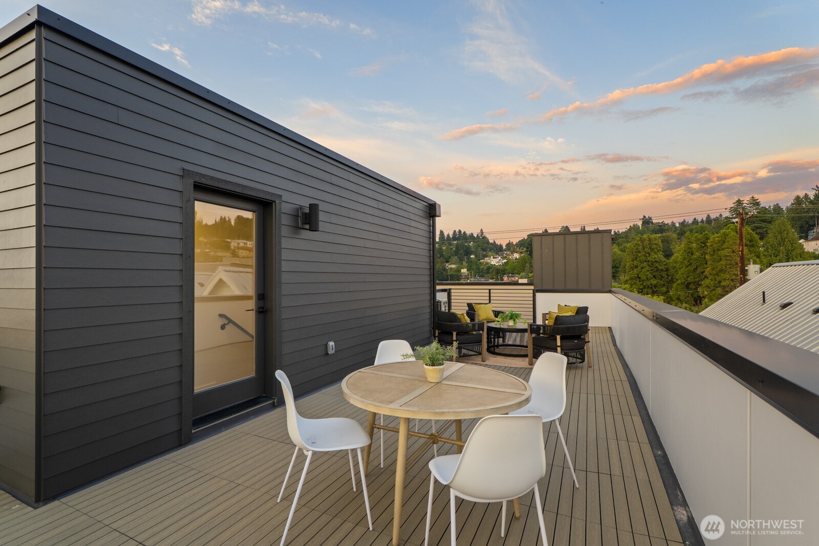 Seattle, Washington, 98116, United States, 3 Bedrooms Bedrooms, ,3 BathroomsBathrooms,Residential,Active,1942352