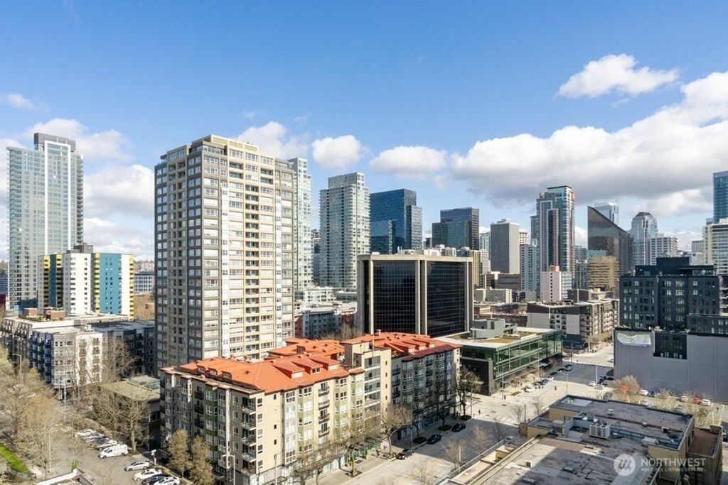 Photo of 2600 2nd Avenue #1608, Seattle, WA 98121 (MLS # 2519302)