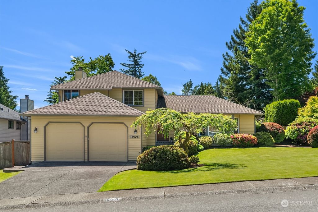 Photo of 18205 NE 100th Court, Redmond, WA 98052 (MLS # 2243455)