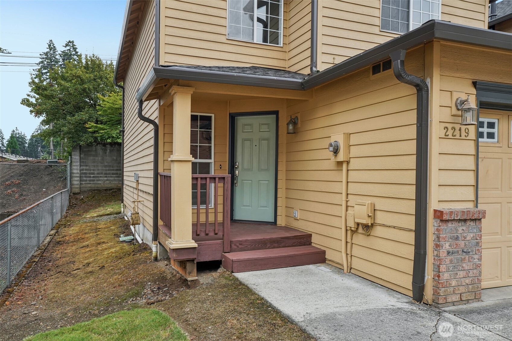2219 NE 137th Court