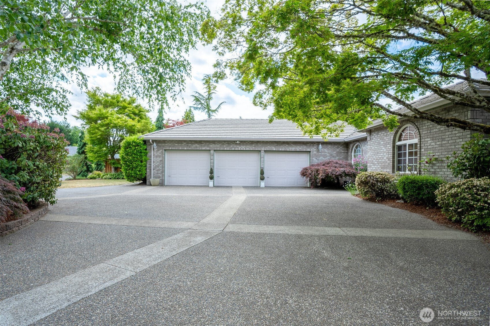 8024 68th Loop SE