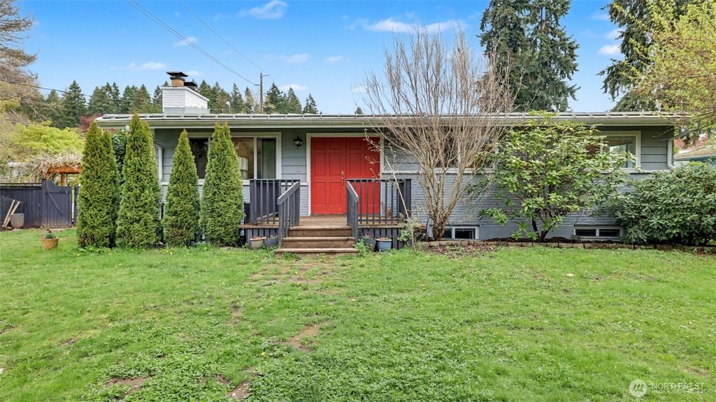 Photo of 11204 148th Avenue SE, Renton, WA 98059 (MLS # 2508920)