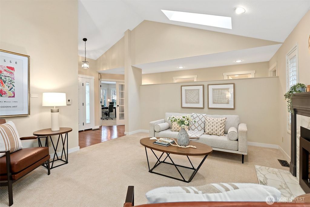 Photo of 975 NW Inneswood Place, Issaquah, WA 98027 (MLS # 2479764)