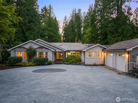 Photo of 3718 S 334th Street, Federal Way, WA 98001 (MLS # 2520991)